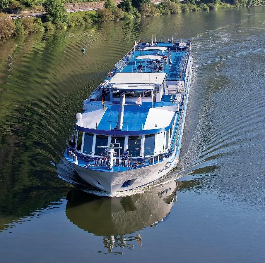 Tekne Fairtours Hotelschiff Dutch Melody**** Koln